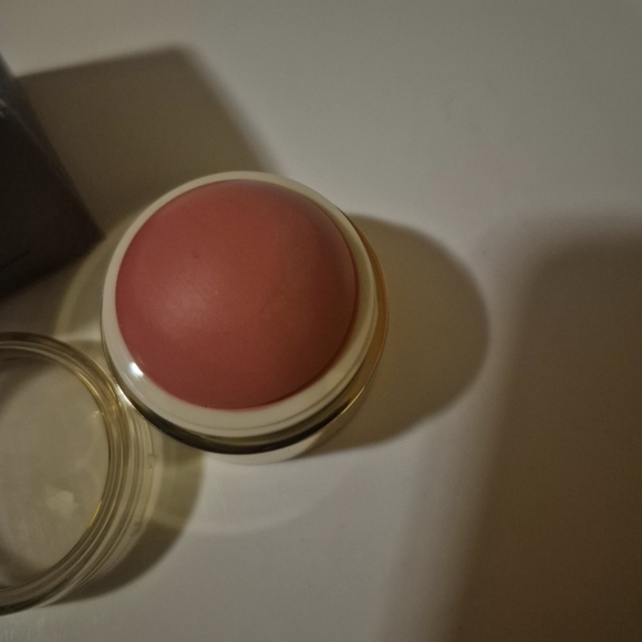 Merit Stockholm Blush - Picture 2 of 3
